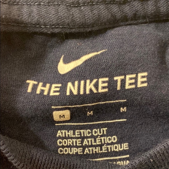 Nike Butler University 55 Dawg Pound Navy Tee - Fight Song on Back - Picture 4 of 5